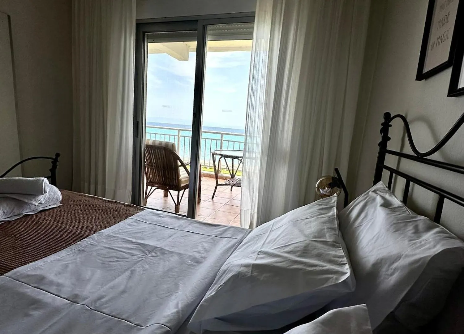 חניוטי Ethereal Beach House בית נופש
